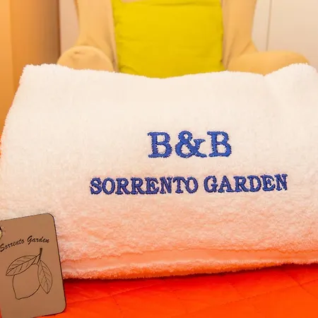 Garden Bed & Breakfast *