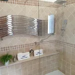 Garden Bed & Breakfast 4*